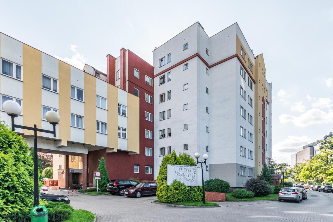 Opaczewska 69 By Homeprime Warschau Buitenkant foto