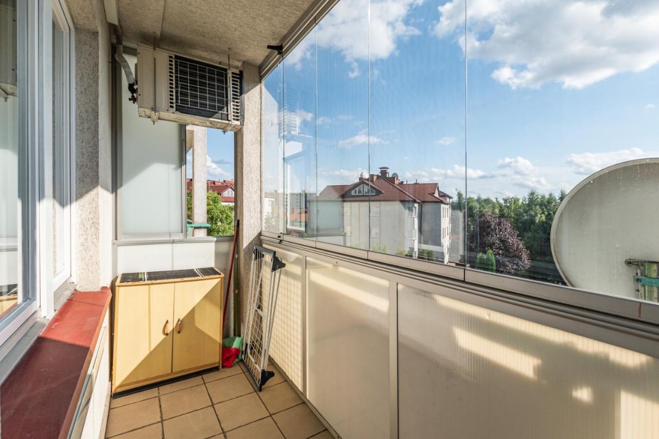 Opaczewska 69 By Homeprime Warschau Buitenkant foto